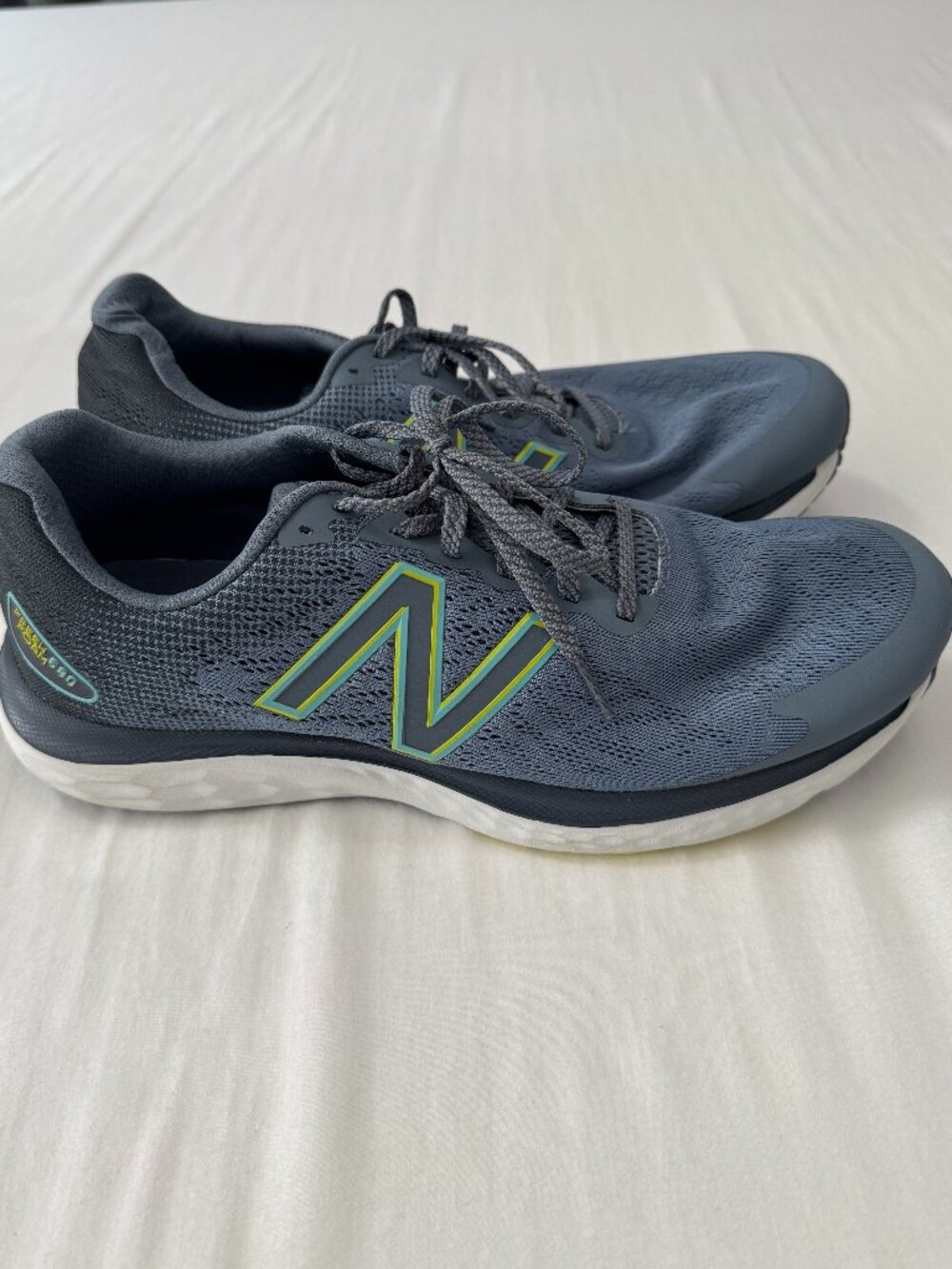 New Balance Men's Fresh Foam 680V7